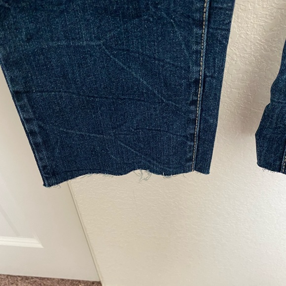 Jeans - Picture 2 of 7